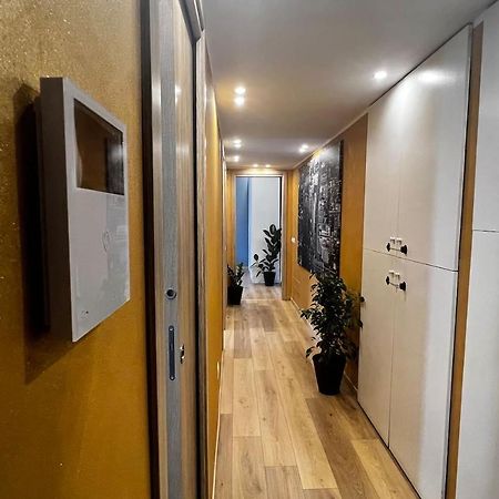 Apartament Prestigioso Trilocale Sui Navigli Con A/C & Wi-Fi Mediolan Zewnętrze zdjęcie