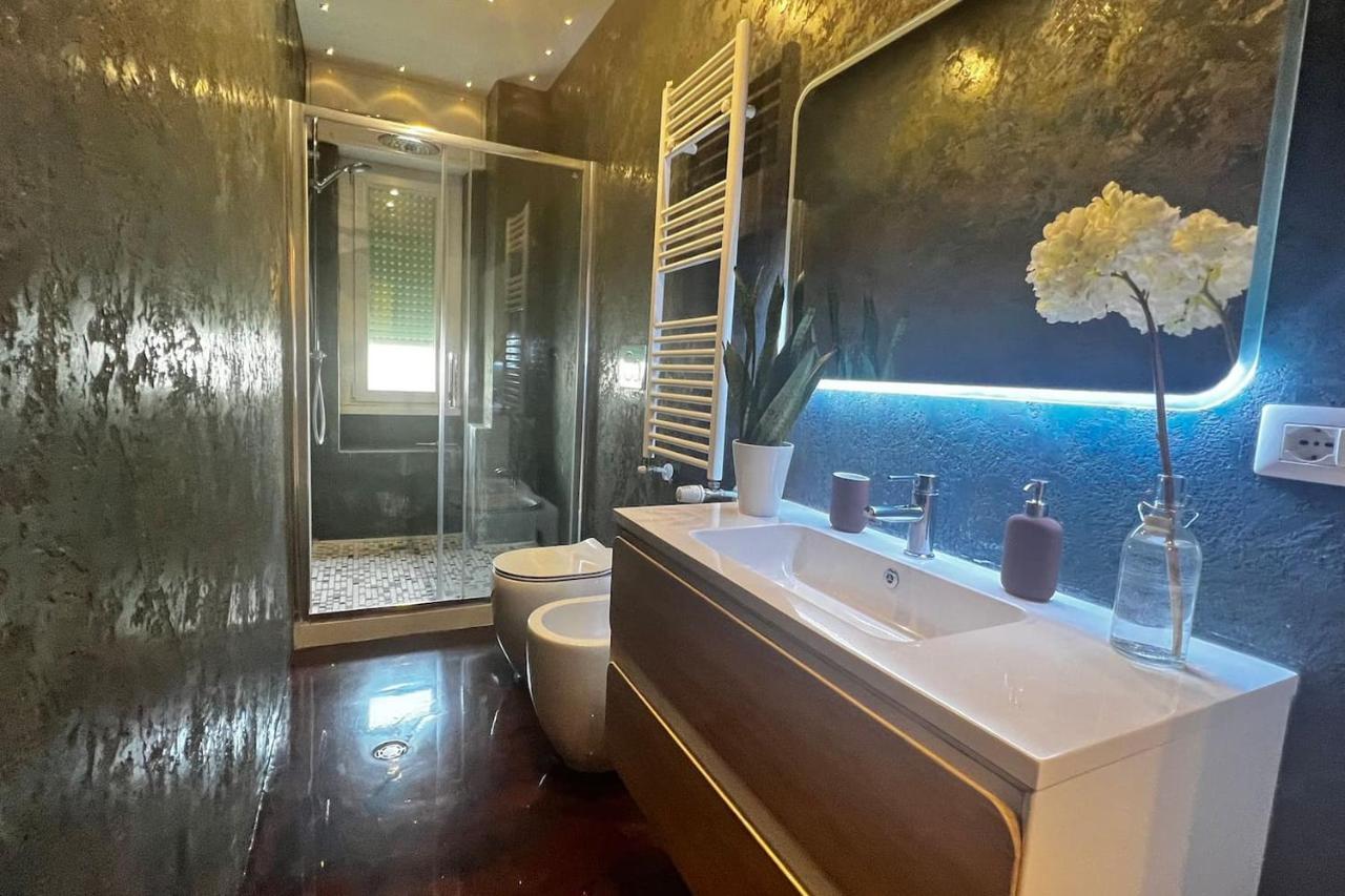 Apartament Prestigioso Trilocale Sui Navigli Con A/C & Wi-Fi Mediolan Zewnętrze zdjęcie