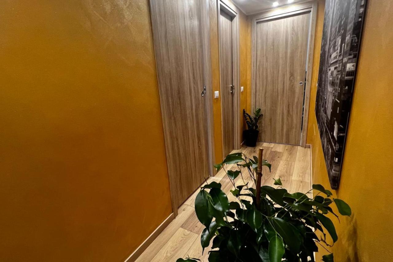 Apartament Prestigioso Trilocale Sui Navigli Con A/C & Wi-Fi Mediolan Zewnętrze zdjęcie