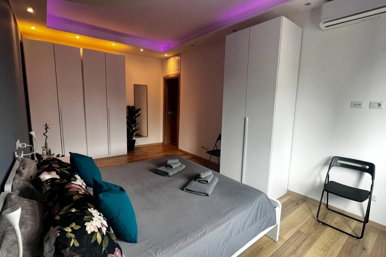Apartament Prestigioso Trilocale Sui Navigli Con A/C & Wi-Fi Mediolan Zewnętrze zdjęcie